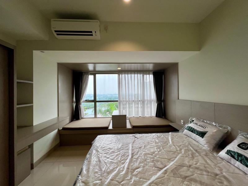 Unit 1 BR Fully Furnished Baru Dijual di Apartemen Orange County Lippo Cikarang